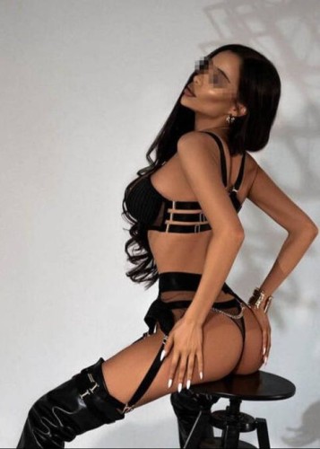 Аня, Г. Волжск